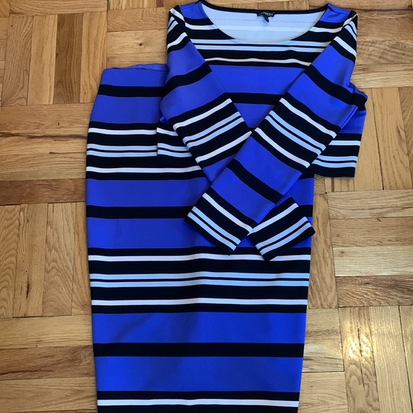 EXPRESS Like New Crop Top - Picture 6 of 6